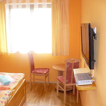 卡斯塔耐科健康小屋